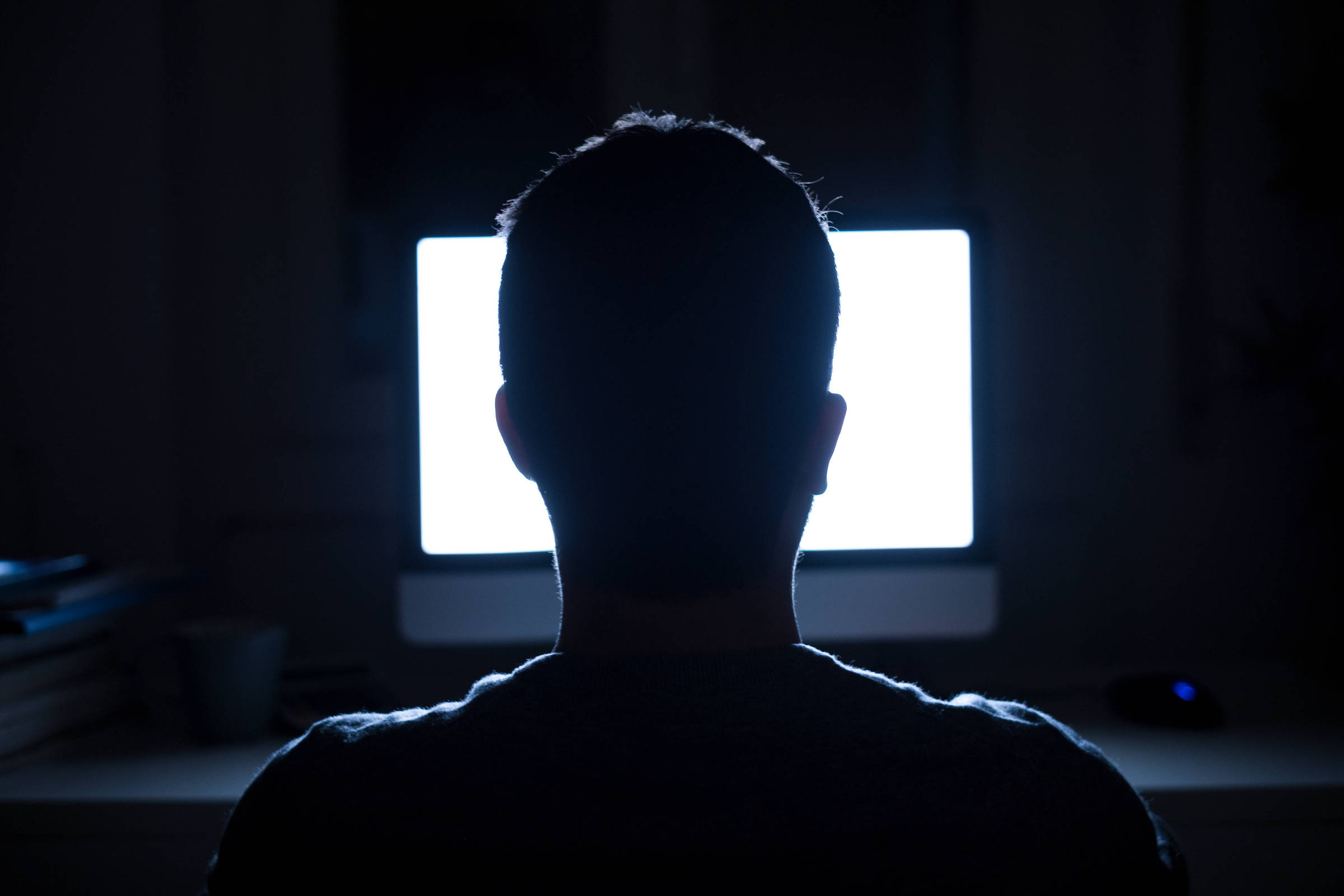Como o consumo de pornografia na adolescência impacta a saúde mental?