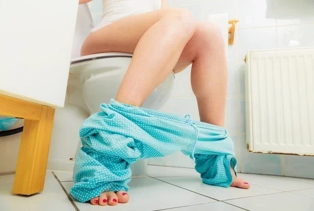 Corrimento amarelo: 7 causas (e o que fazer)