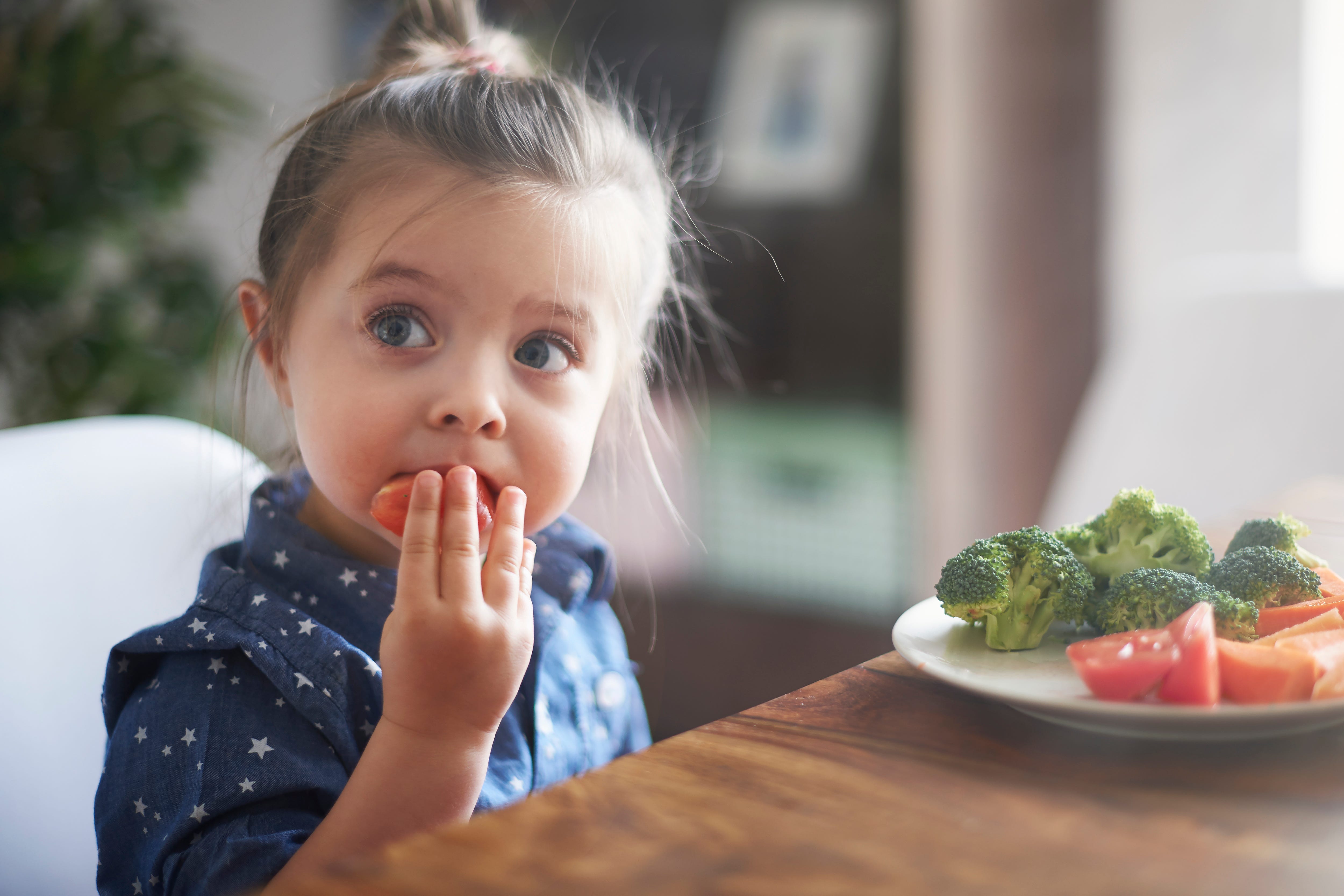 Estratégias para reduzir a ansiedade parental em relação à alimentação infantil